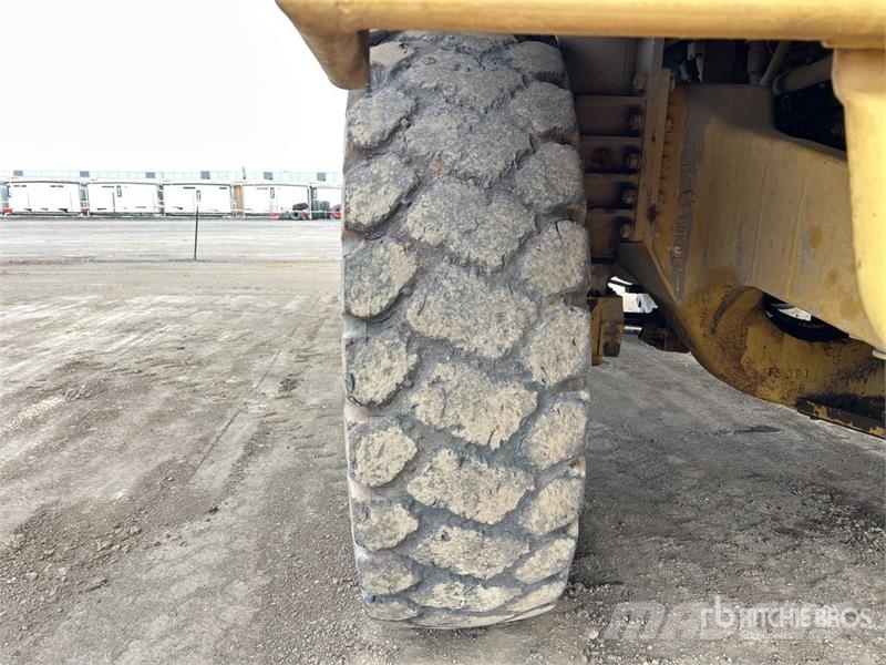 CAT 769C Zglobni damperi
