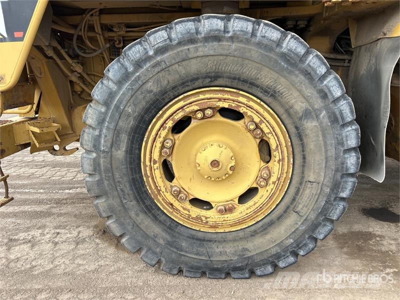 CAT 769C Zglobni damperi