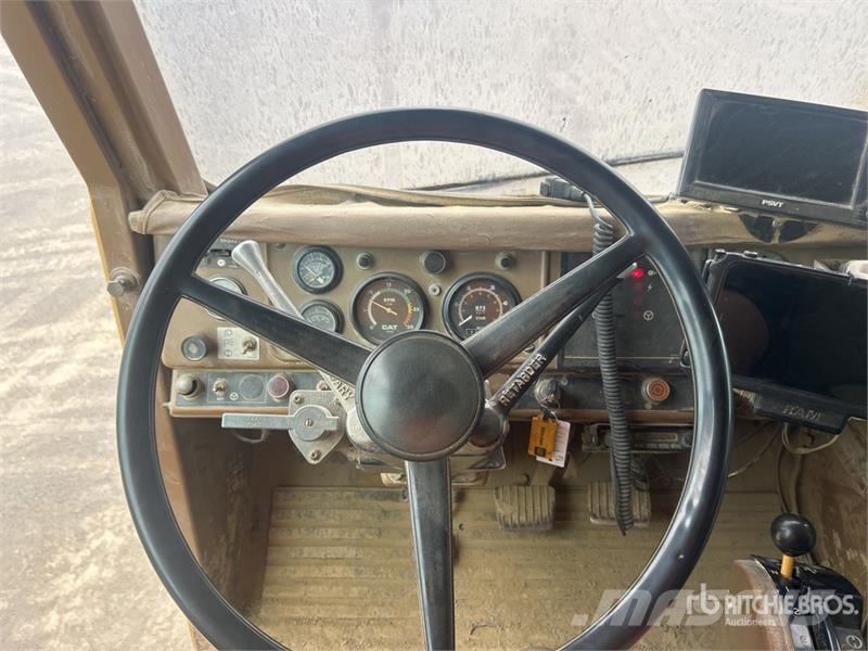 CAT 769C 铰接式自卸车