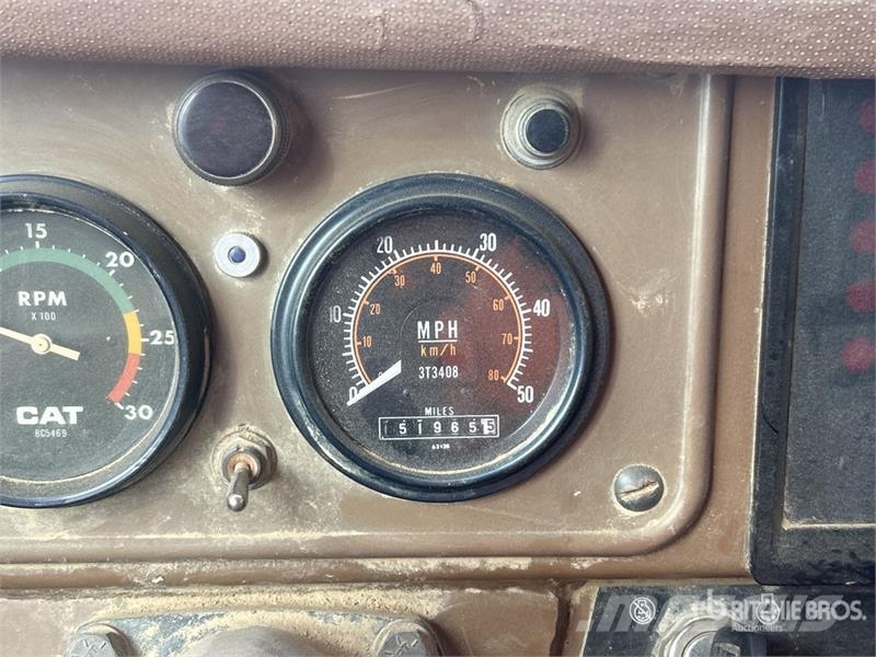 CAT 769C 铰接式自卸车