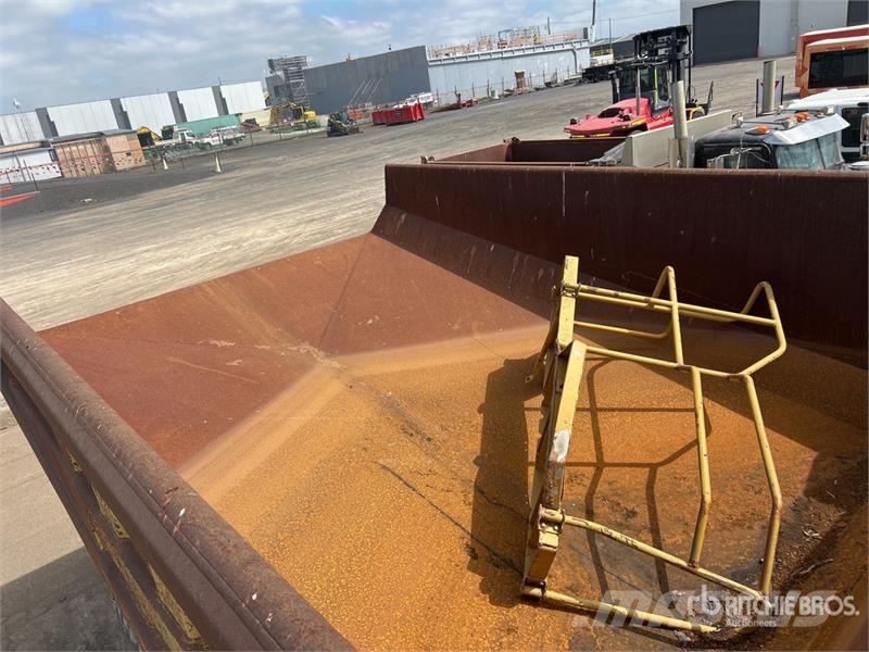 CAT 769C Zglobni damperi
