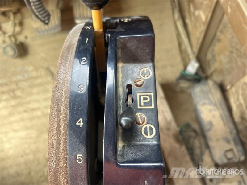 CAT 769C 铰接式自卸车