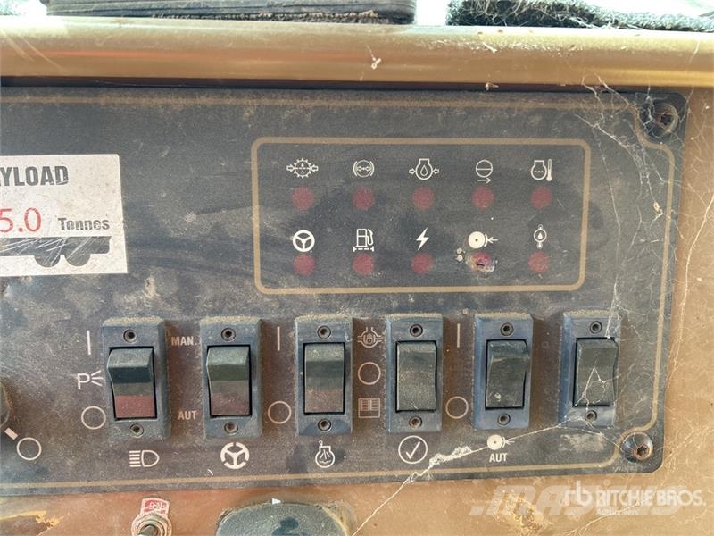 CAT 769C Zglobni damperi