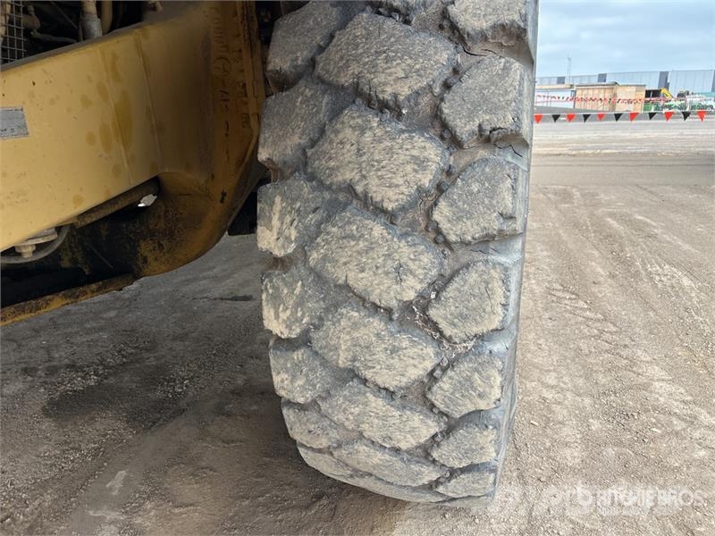 CAT 769C Zglobni damperi