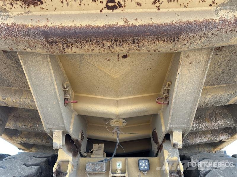 CAT 769C Zglobni damperi