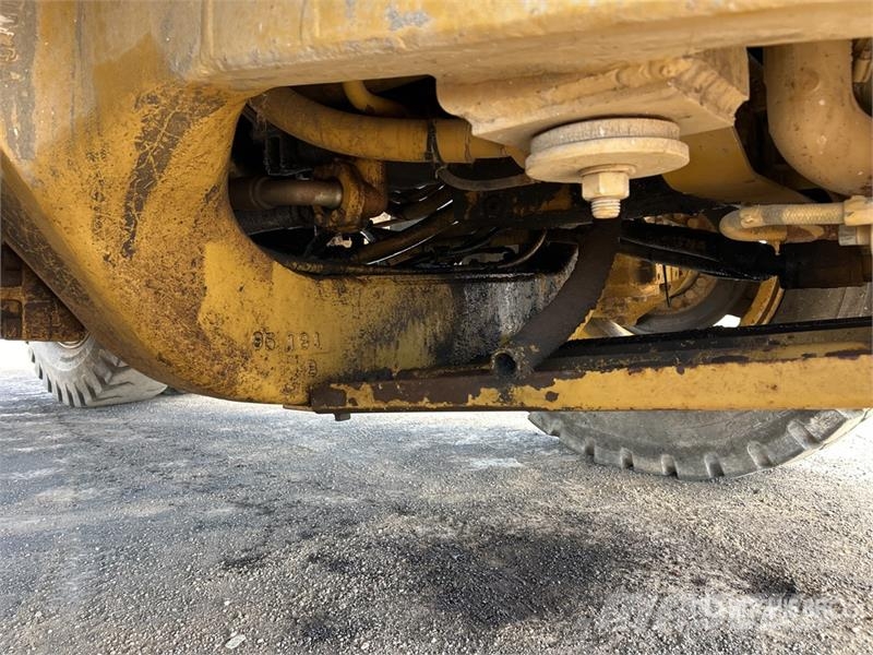 CAT 769C Zglobni damperi