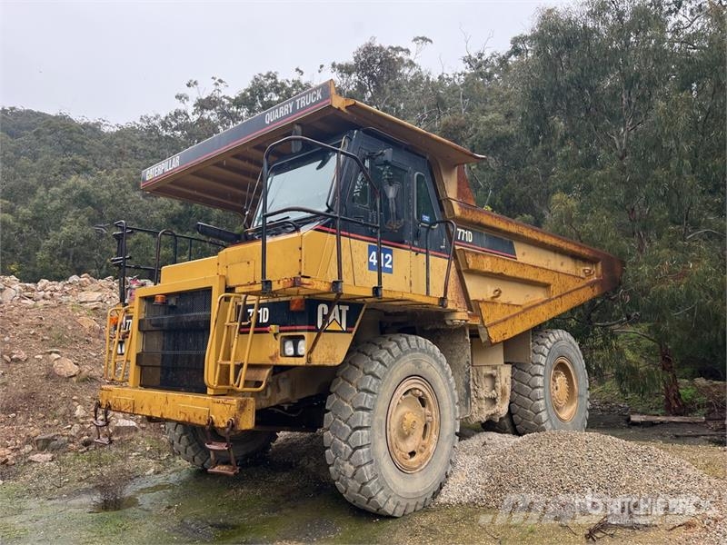 CAT 771D Haul Truck Articulated Haulers