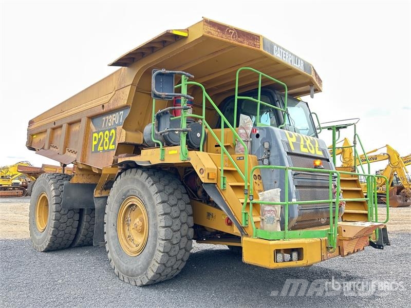 CAT 773F Haul Truck Шарнирно-сочленённые самосвалы