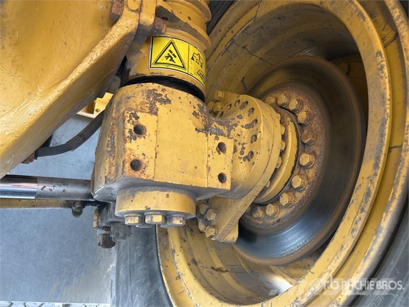 CAT 773F Haul Truck Шарнирно-сочленённые самосвалы