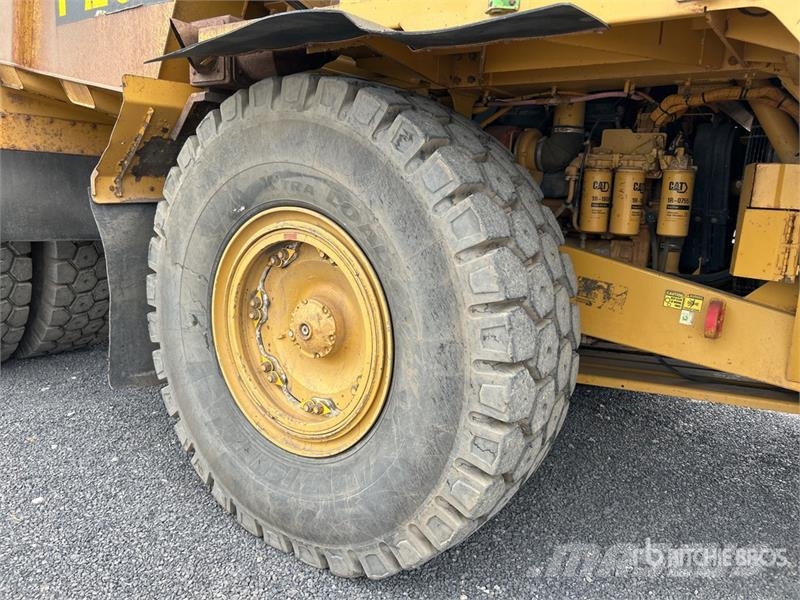 CAT 773F Haul Truck Шарнирно-сочленённые самосвалы