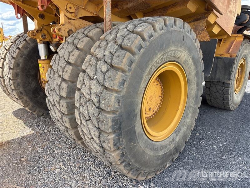 CAT 773F Haul Truck Шарнирно-сочленённые самосвалы
