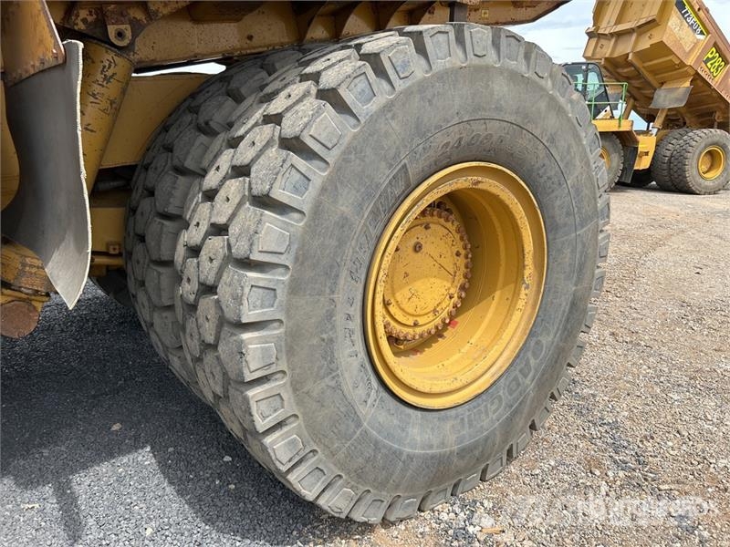 CAT 773F Haul Truck Шарнирно-сочленённые самосвалы