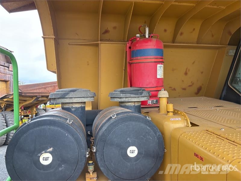CAT 773F Haul Truck Liigendraamiga pinnaseveokid