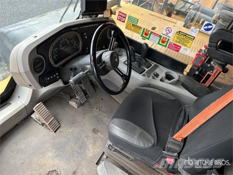 CAT 773F Haul Truck Zglobni damperi