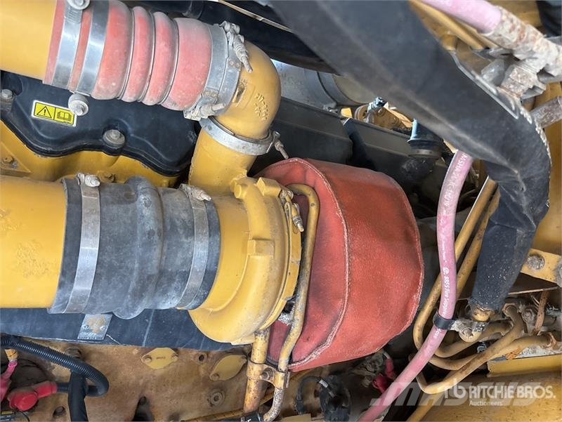 CAT 773F Haul Truck Zglobni damperi