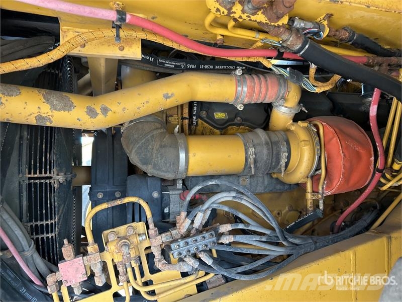 CAT 773F Haul Truck Шарнирно-сочленённые самосвалы