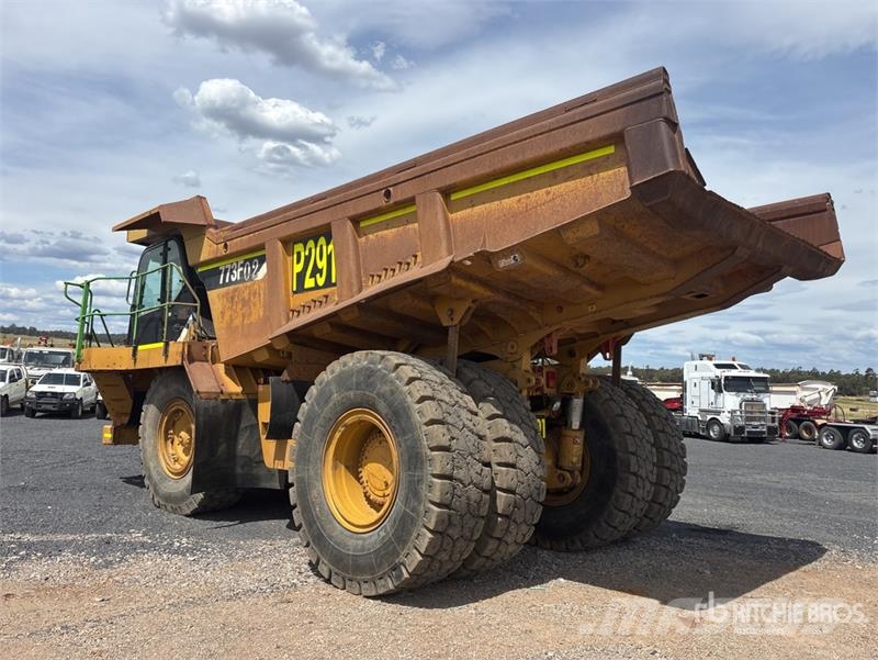 CAT 773F Haul Truck Шарнирно-сочленённые самосвалы