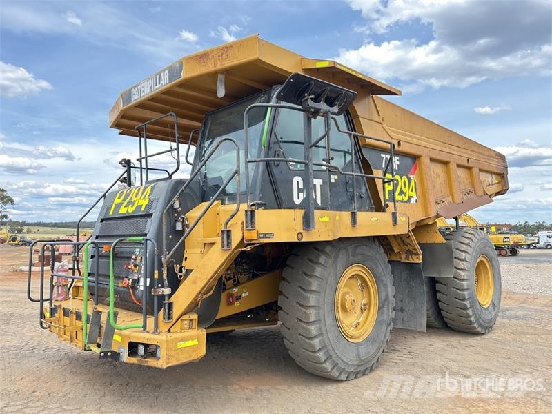 CAT 773F Haul Truck Zglobni damperi