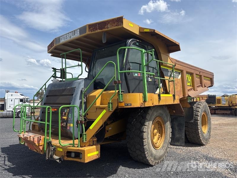 CAT 773F Haul Truck Шарнирно-сочленённые самосвалы