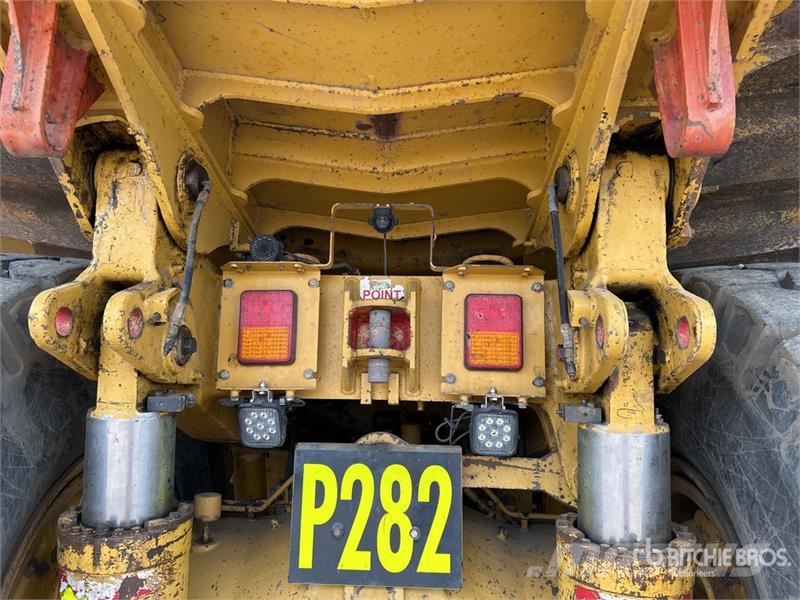 CAT 773F Haul Truck Шарнирно-сочленённые самосвалы