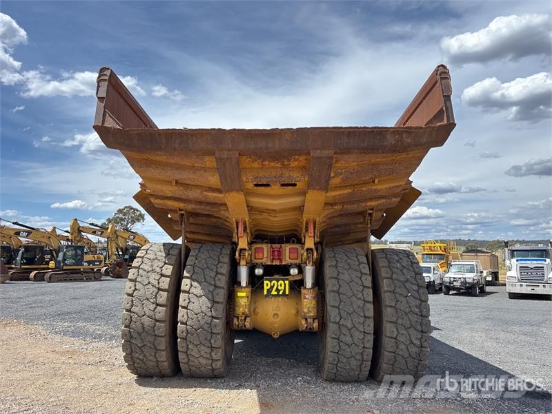 CAT 773F Haul Truck Шарнирно-сочленённые самосвалы