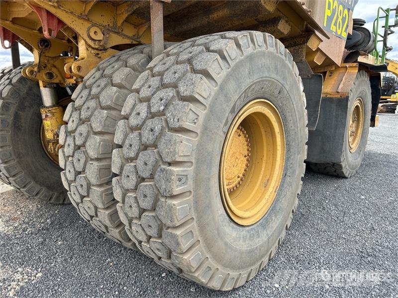 CAT 773F Haul Truck Шарнирно-сочленённые самосвалы