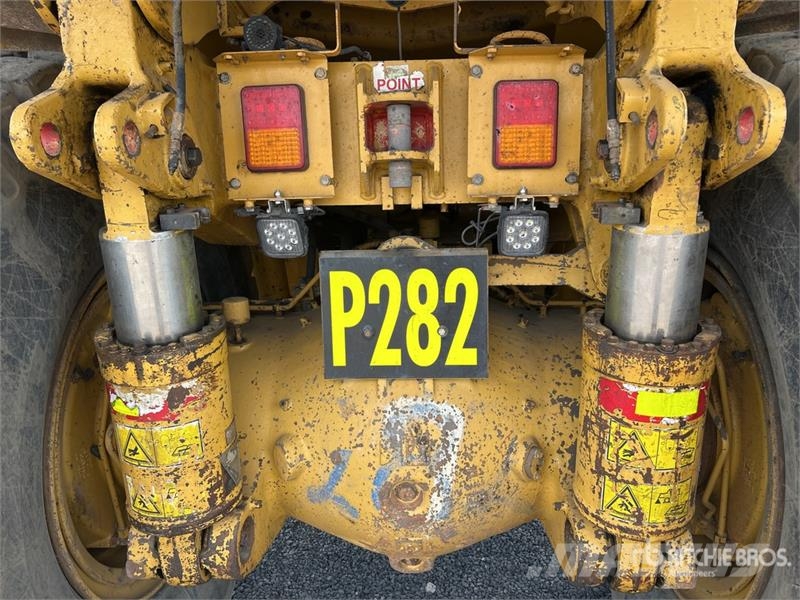 CAT 773F Haul Truck Шарнирно-сочленённые самосвалы