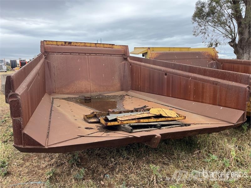 CAT 773F Truck Dump Body Tipper trucks