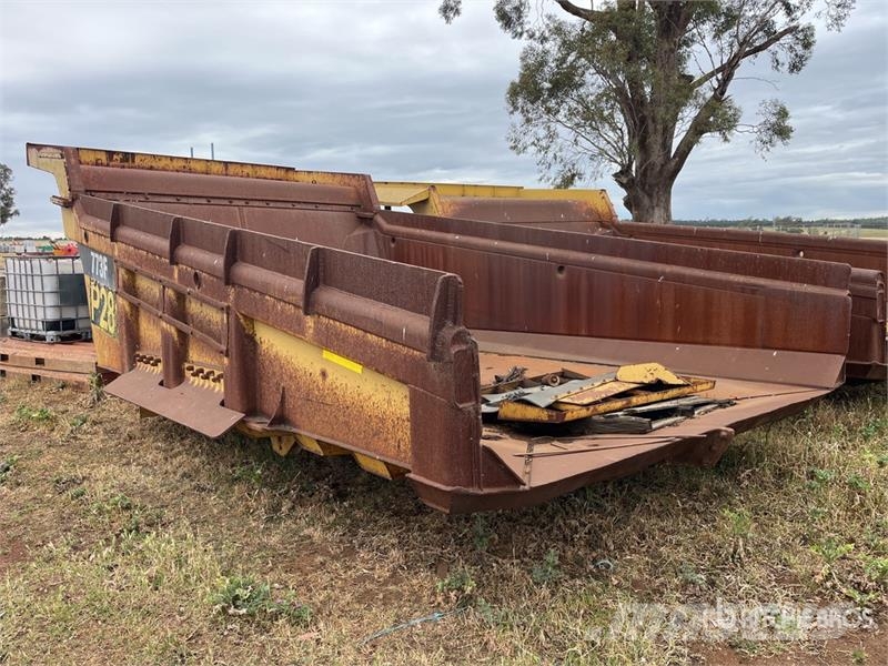 CAT 773F Truck Dump Body Tipper trucks