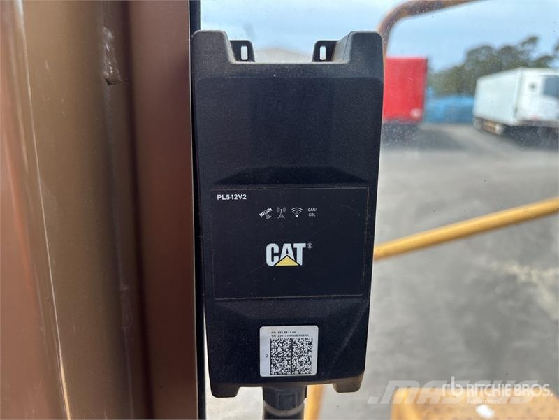 CAT 815F 土壤压实机
