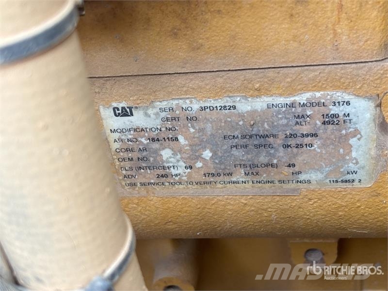 CAT 815F 土壤压实机