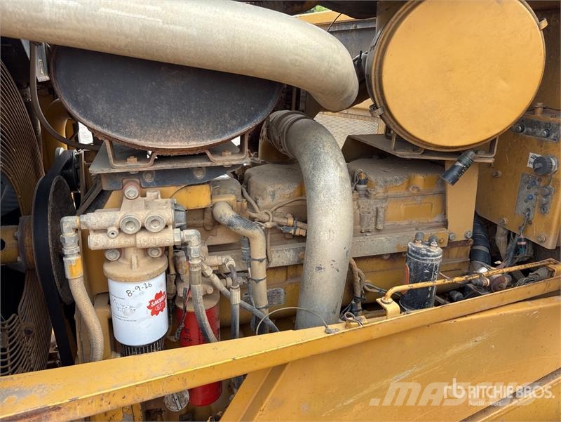 CAT 815F 土壤压实机