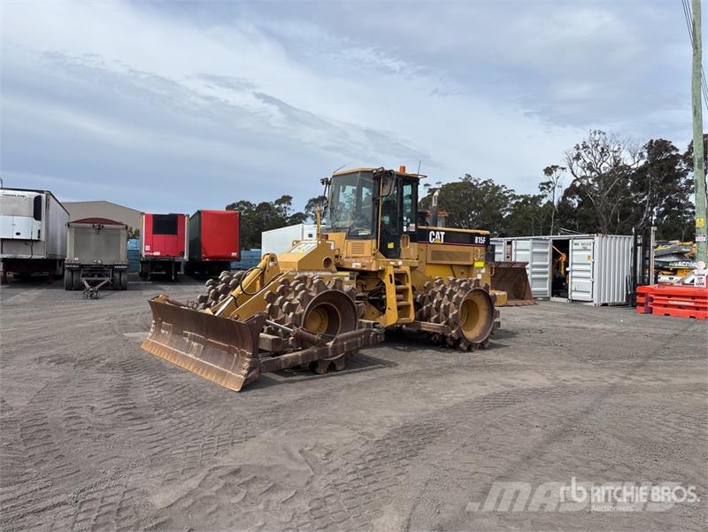 CAT 815F 土壤压实机