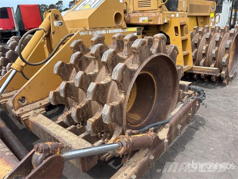 CAT 815F 土壤压实机
