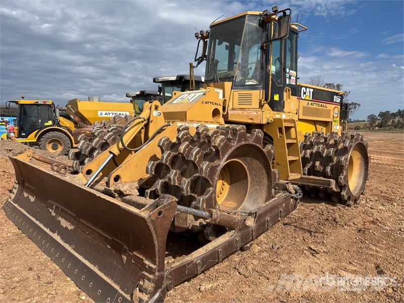 CAT 815F Landfill Compactor Jordkompaktorer