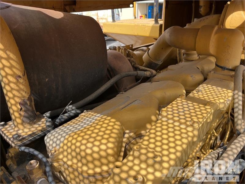 CAT 825C ضاغطات التربة