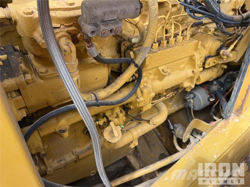 CAT 825C ضاغطات التربة