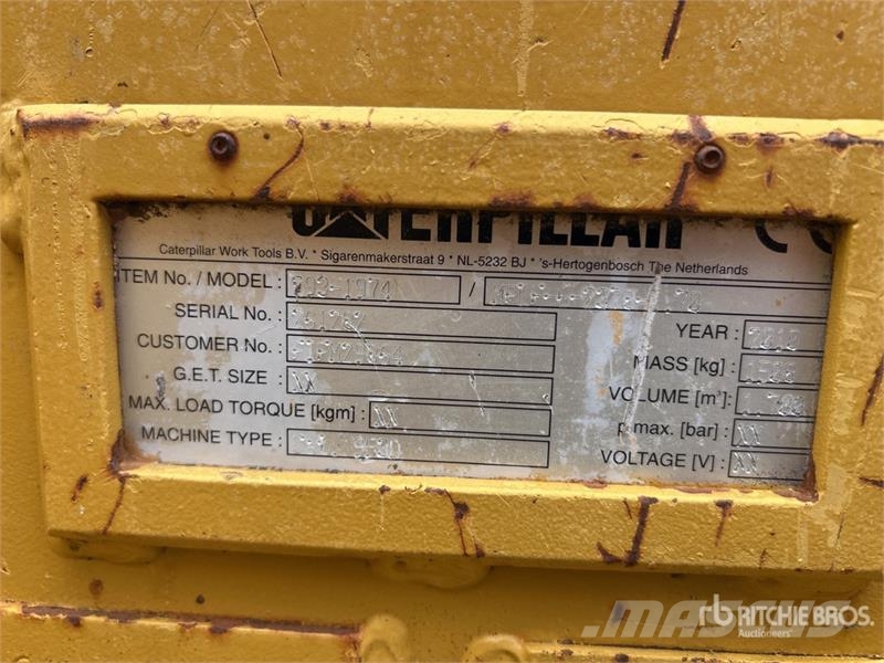 CAT 953D Roomiklaadurid