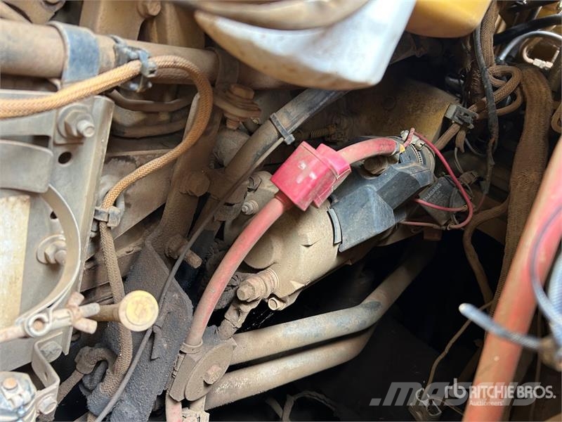 CAT 953D Roomiklaadurid