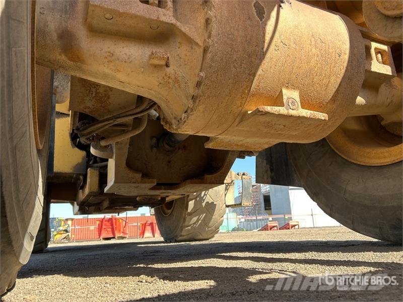 CAT 966 H Wheel Loader Φορτωτές με λάστιχα (Τροχοφόροι)