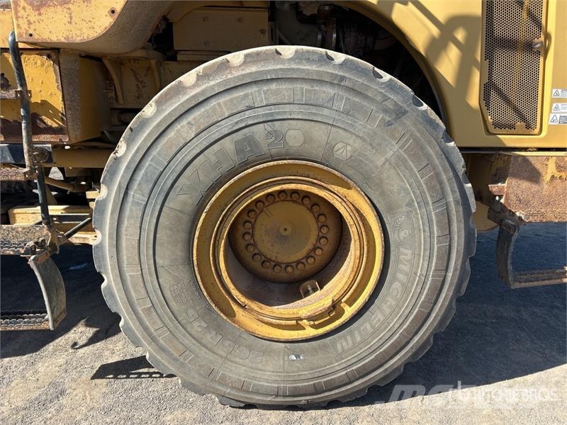 CAT 966 H Wheel Loader Φορτωτές με λάστιχα (Τροχοφόροι)