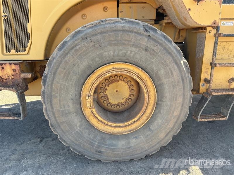 CAT 966 H Wheel Loader Φορτωτές με λάστιχα (Τροχοφόροι)