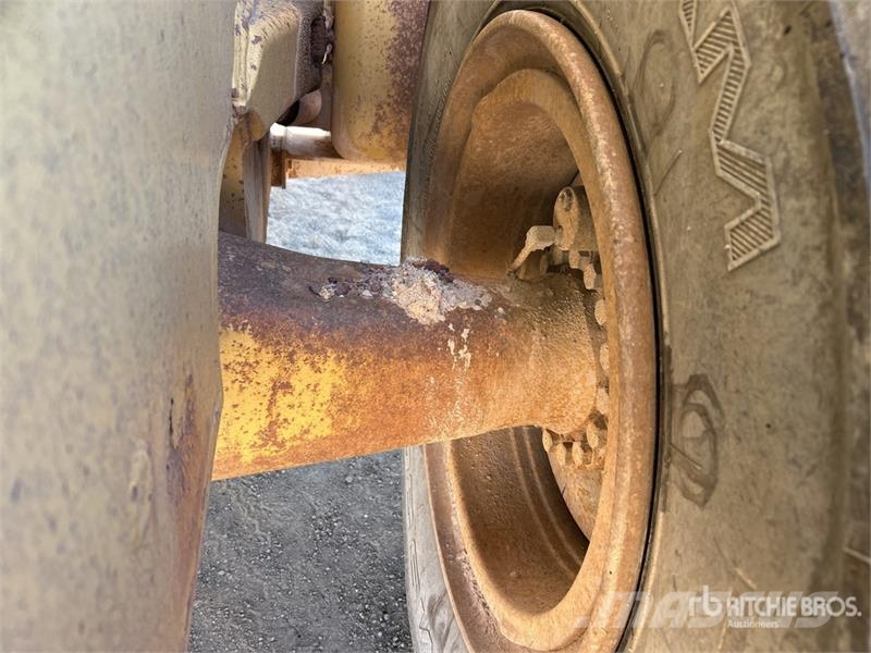 CAT 966E Tekerlekli yükleyiciler