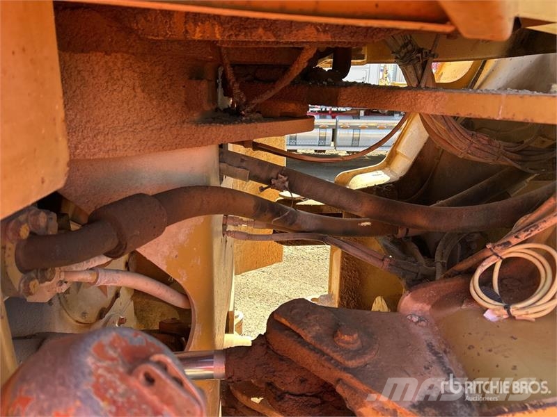 CAT 966E Tekerlekli yükleyiciler