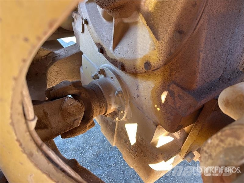 CAT 966E Tekerlekli yükleyiciler