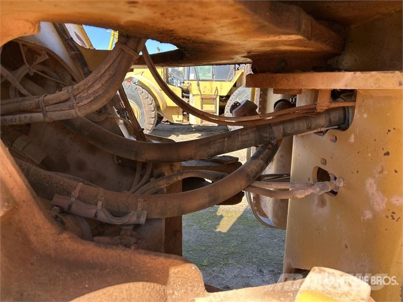 CAT 966E Tekerlekli yükleyiciler
