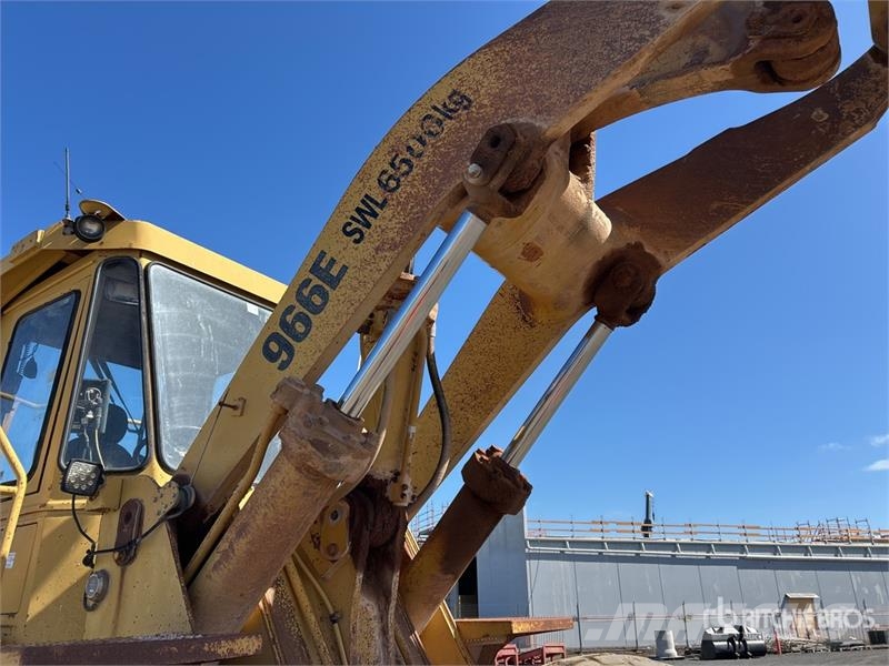 CAT 966E Tekerlekli yükleyiciler