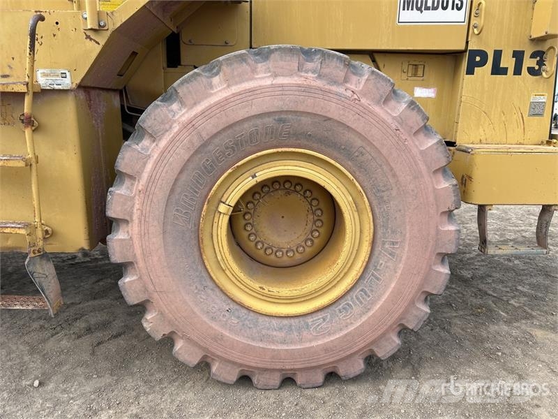 CAT 966F Tekerlekli yükleyiciler
