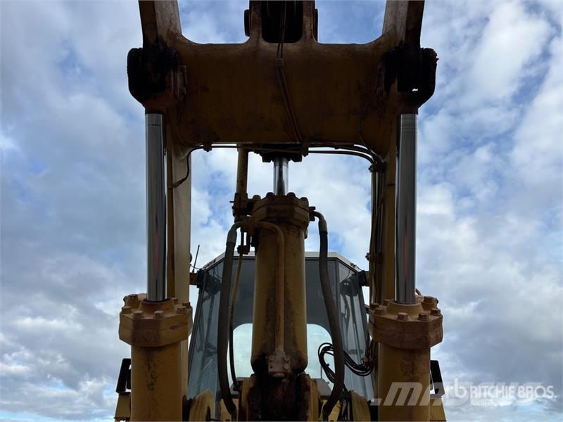 CAT 966F Tekerlekli yükleyiciler