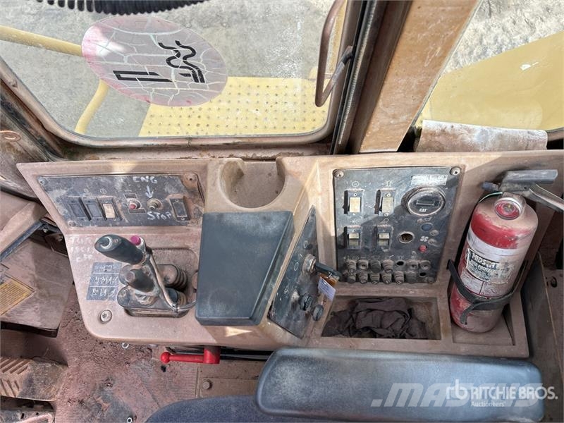 CAT 966F Tekerlekli yükleyiciler